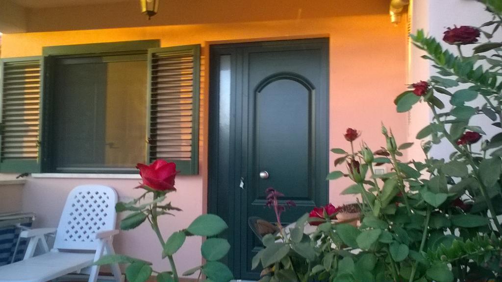 Residence Ai Campi Da Golf Saturnia Εξωτερικό φωτογραφία