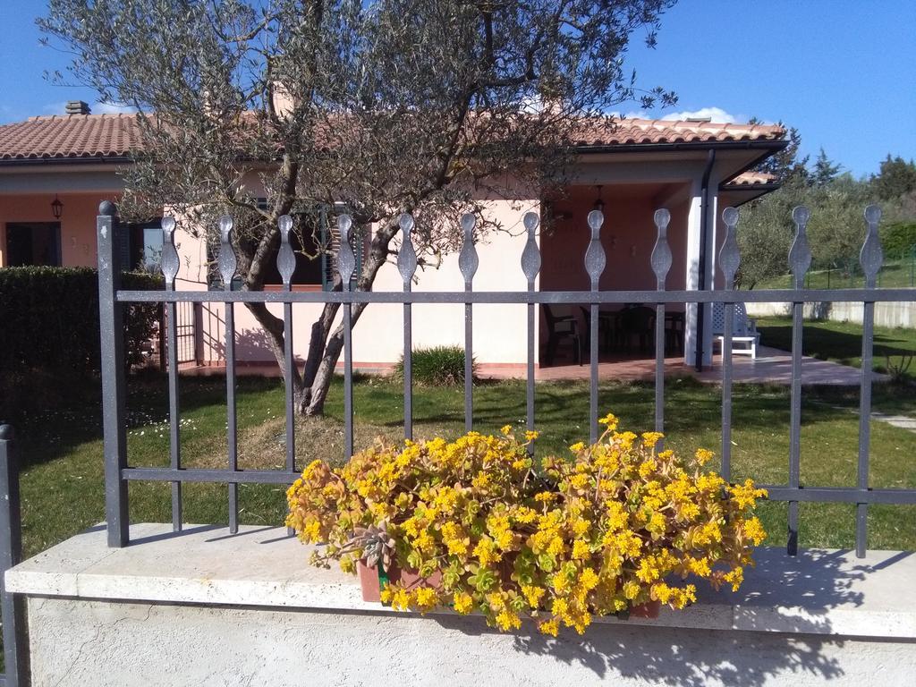 Residence Ai Campi Da Golf Saturnia Εξωτερικό φωτογραφία