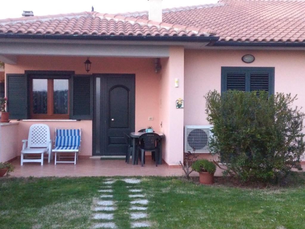 Residence Ai Campi Da Golf Saturnia Εξωτερικό φωτογραφία